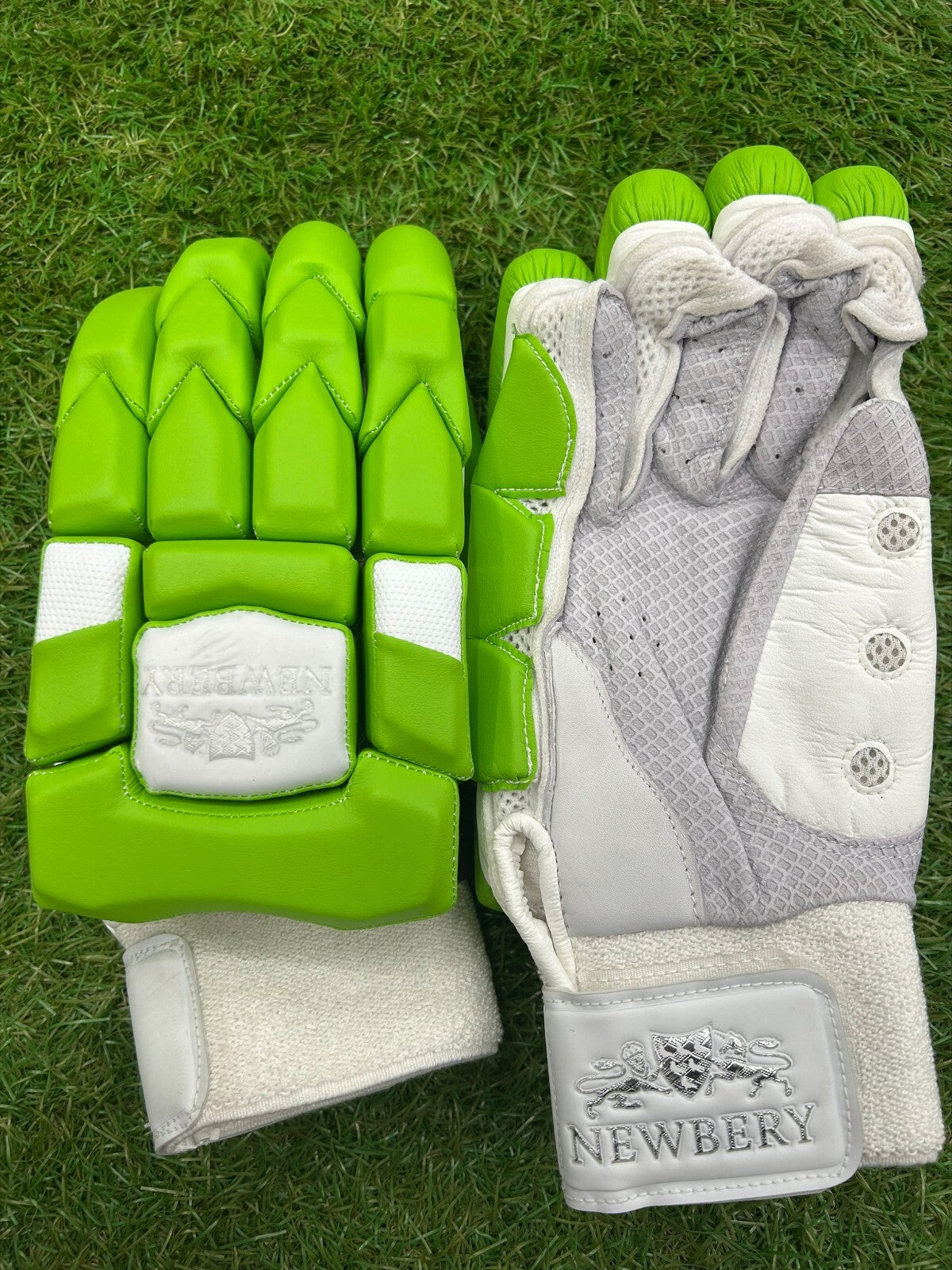 Newbery Kudos Cricket Batting Gloves - T20 Multi-Colour